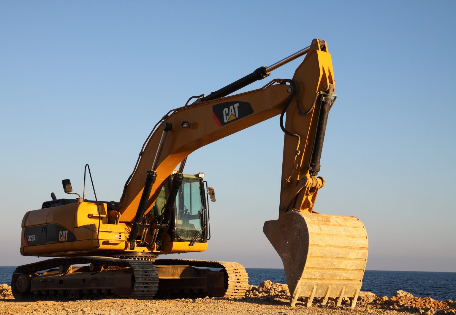 Earthmoving and Heavy Equipment